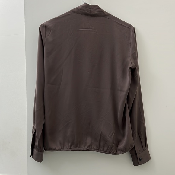 Banana Republic Blouse - Picture 6 of 7